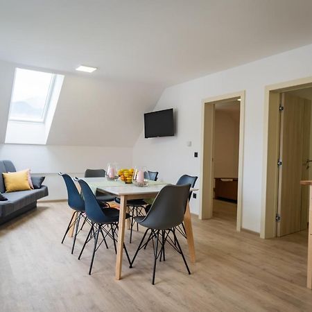 Ferienwohnung Cuckoo'S Alpine Nest Lesce  Exterior foto