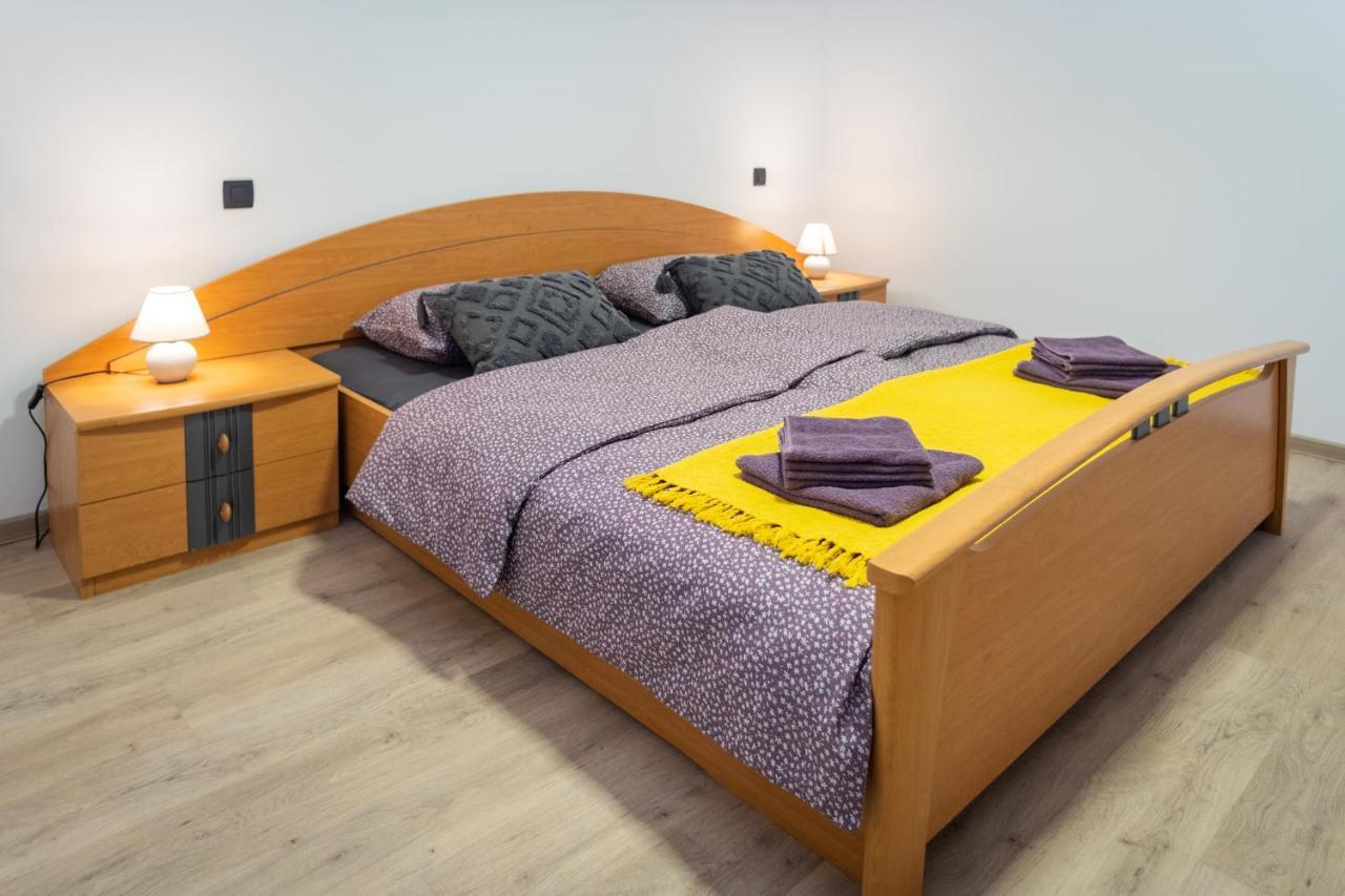 Ferienwohnung Cuckoo'S Alpine Nest Lesce  Exterior foto